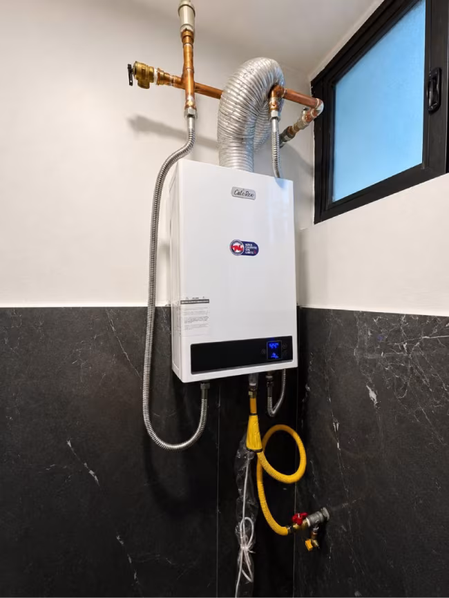 Soluciones residenciales de agua caliente y bombeo